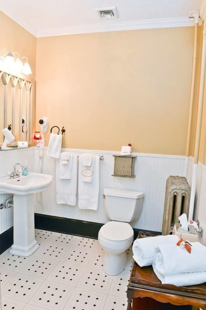 La Belle Auberge Wellsboro Ngoại thất bức ảnh